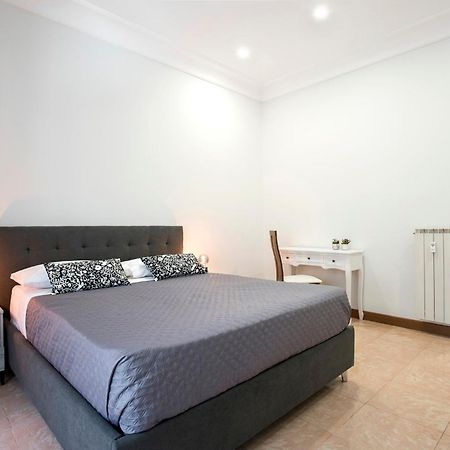 Appia Luxe - A Poche Fermate Del Centro Apartment Rome Exterior photo